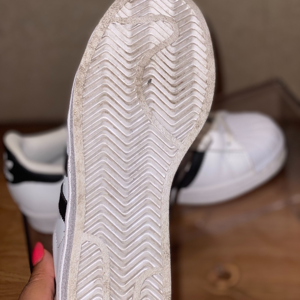 Adidas Classic Superstar Sneakers - Picture 5 of 8